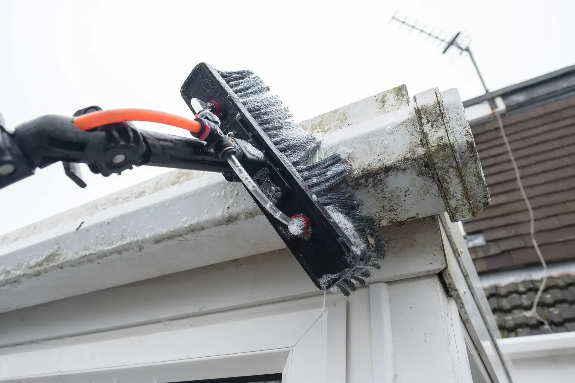 Gutter Cleaning Cost: Understanding Prices & Services