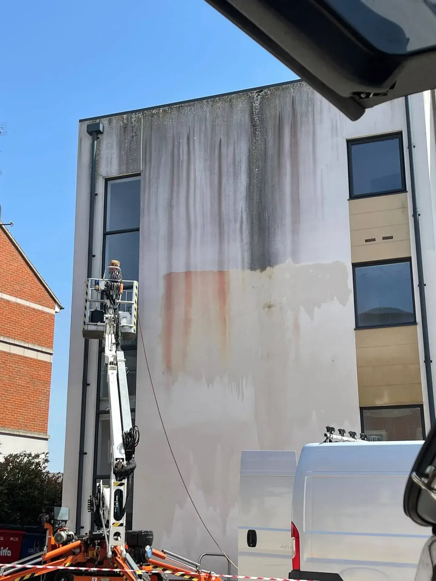 Render Cleaning by DMC Facilities Management